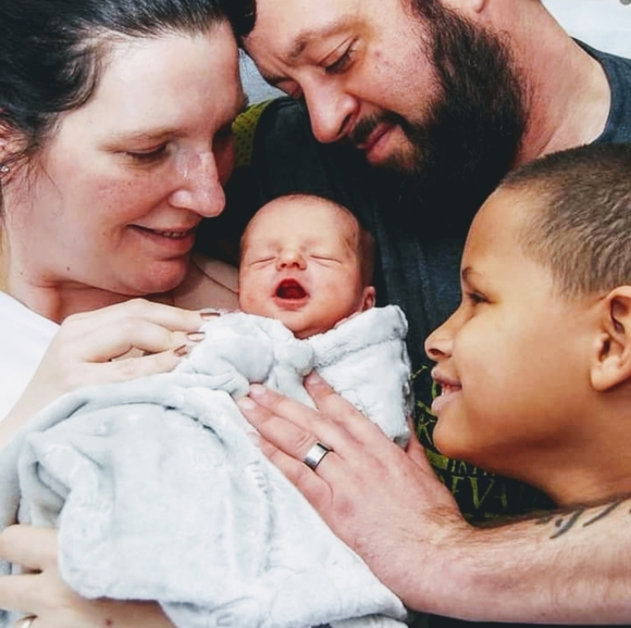 Meet your Posher, Amber - Picture 3 of 16